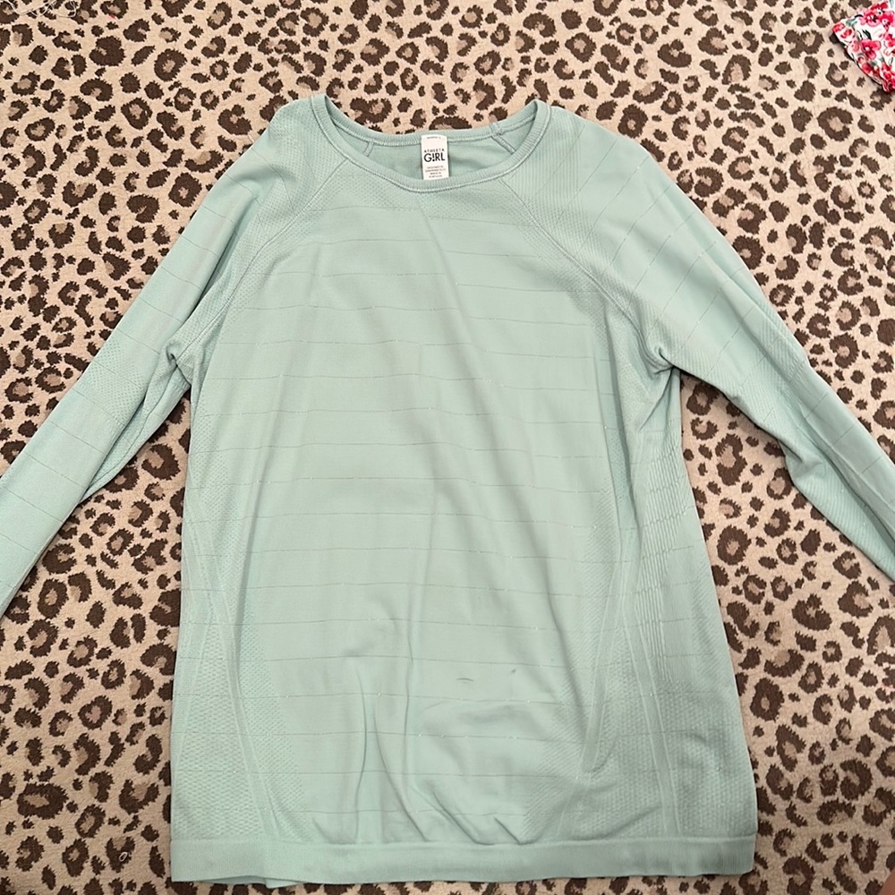 Athleta girl long sleeve fitted top! Worn Twice! Looks brand new!